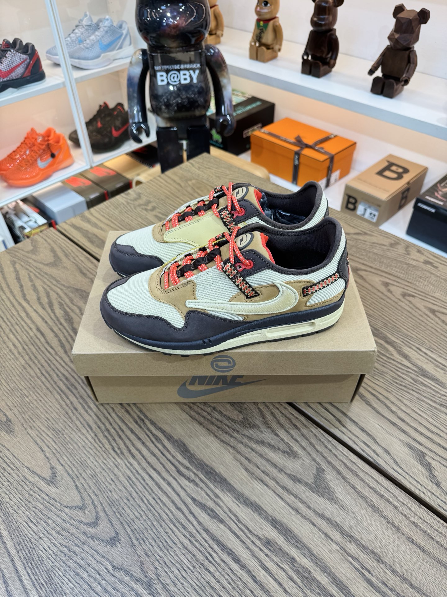Travis Scott x Air Max 1 巴洛克棕  "baroque brown" DO9392-200