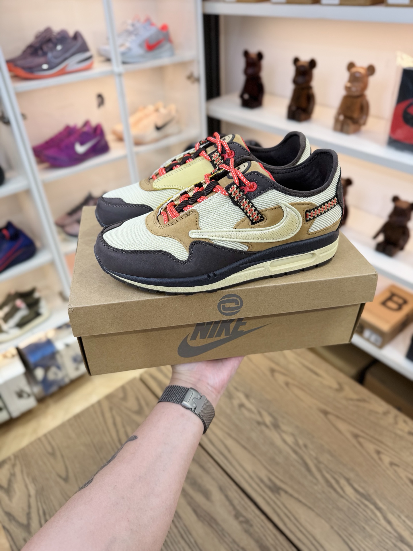 Travis Scott x Air Max 1 巴洛克棕  "baroque brown" DO9392-200
