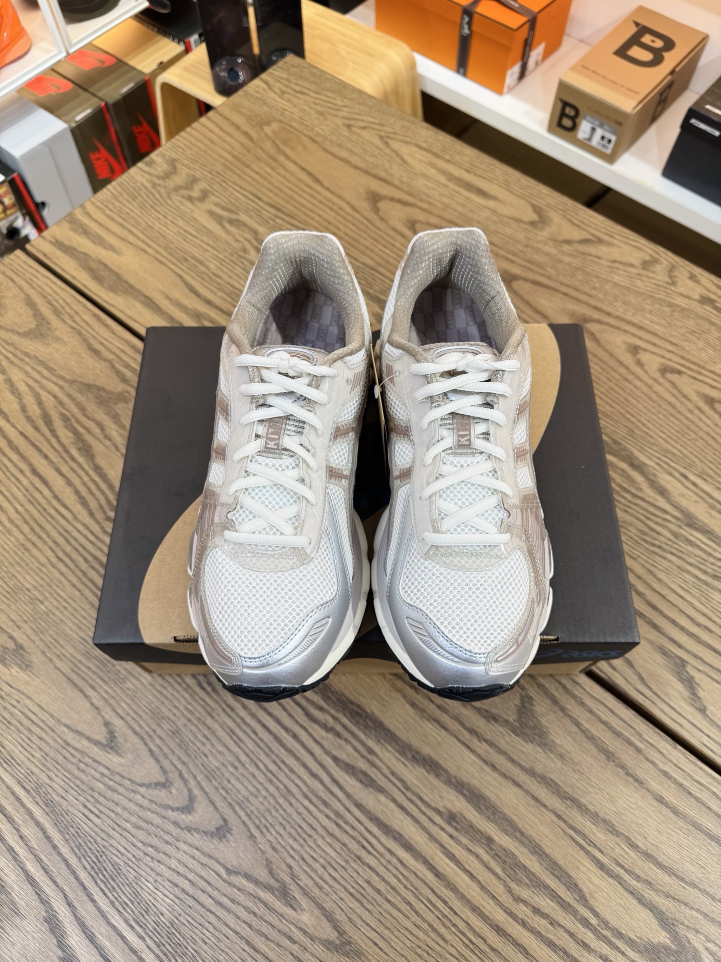 KITH x ASICS GEL Kayano 12.1 Loyalty Pack  米色 1203B144-100