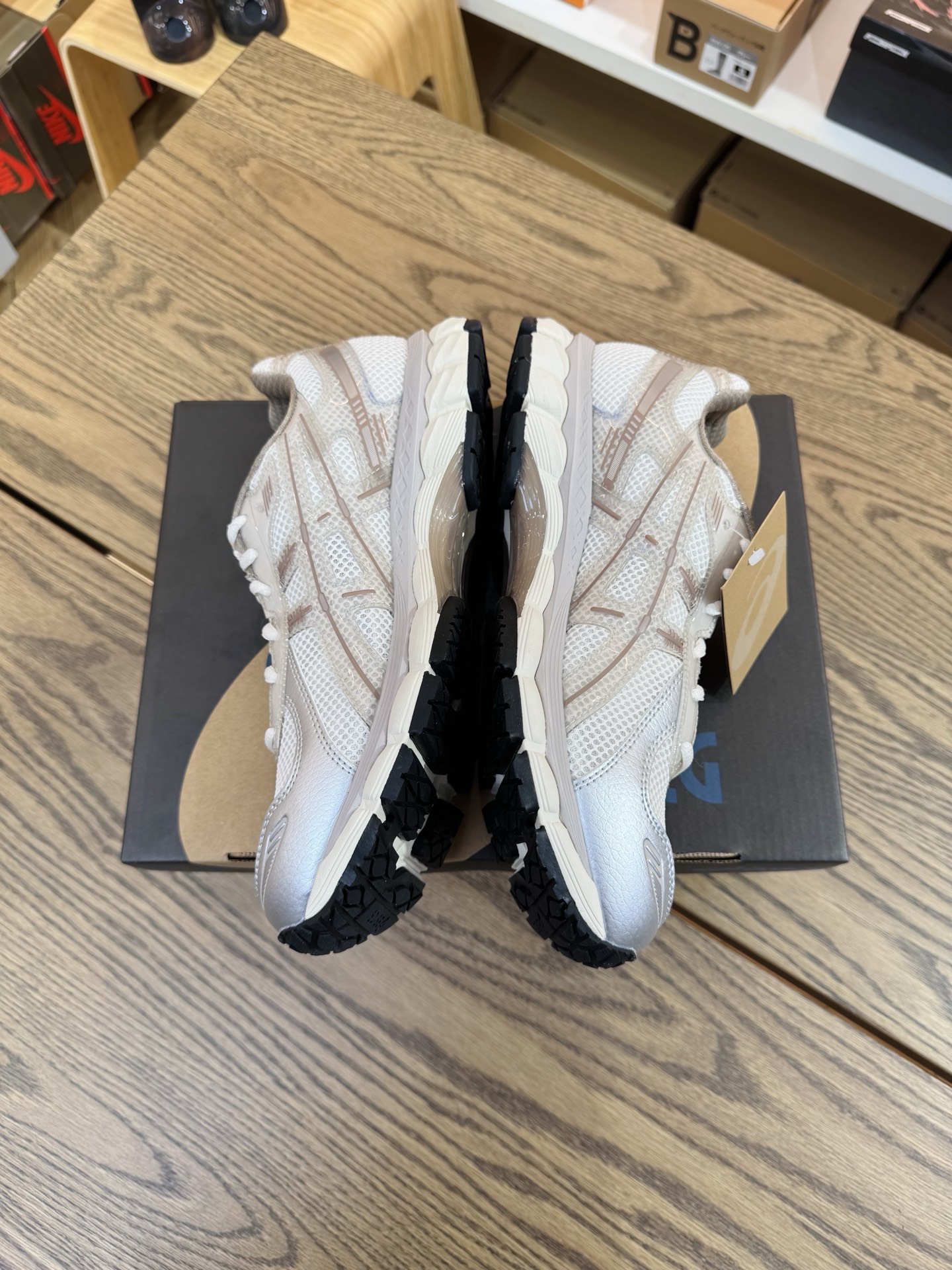 KITH x ASICS GEL Kayano 12.1 Loyalty Pack  米色 1203B144-100
