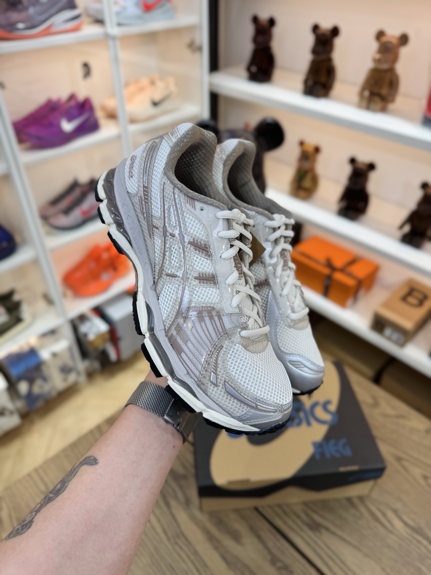 KITH x ASICS GEL Kayano 12.1 Loyalty Pack  米色 1203B144-100