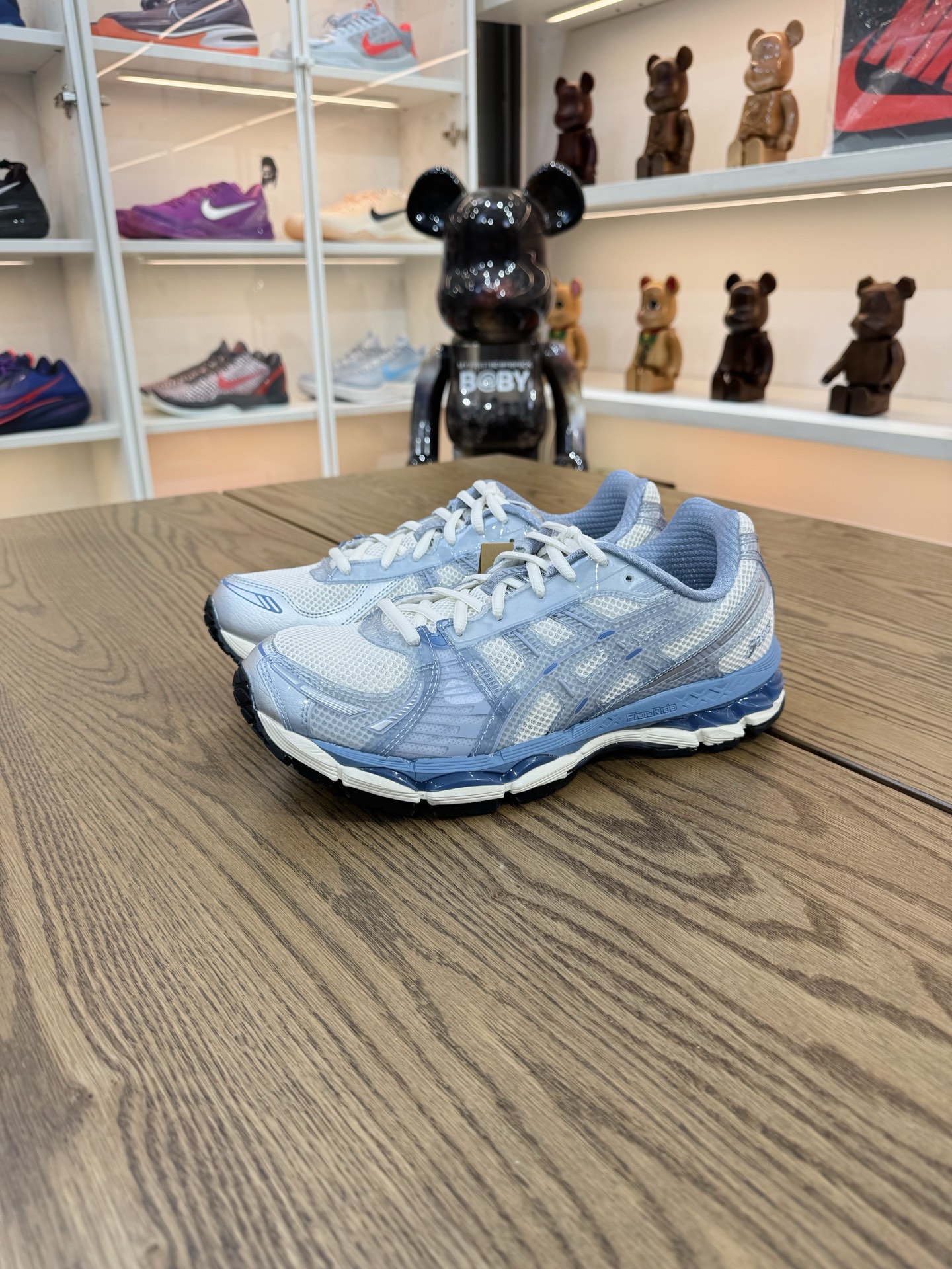 KITH x ASICS GEL Kayano 12.1 Loyalty Pack  湖水藍 1203B144-102