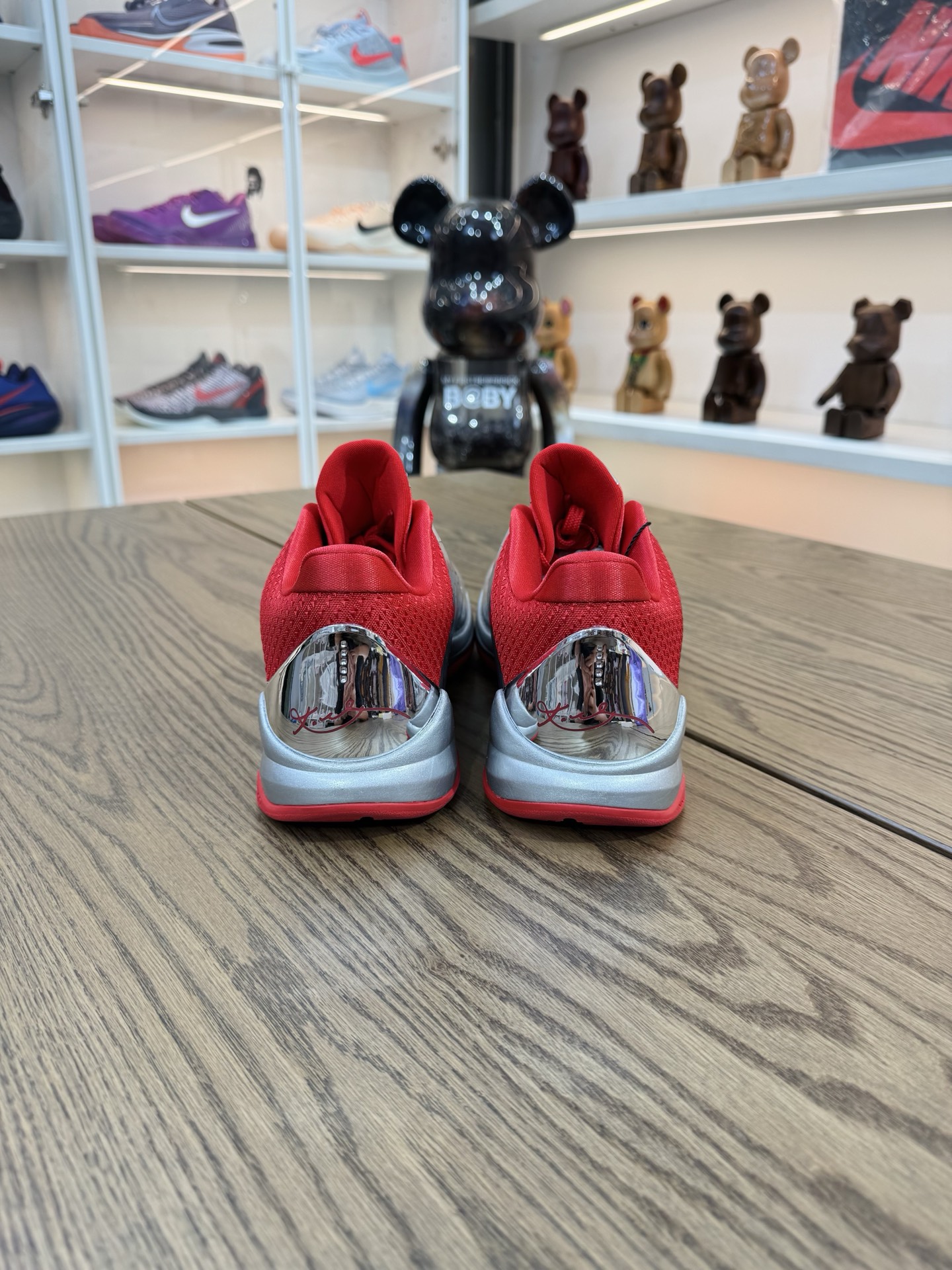 Kobe 5 Caitlin Clark 鏡面 金屬銀紅色 克拉克2.0 IV2712-001