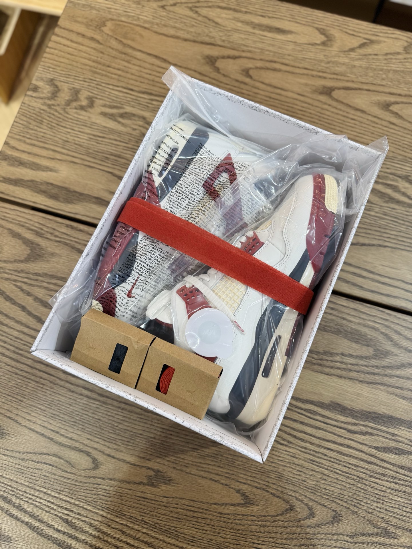 Nigel Sylvester AJ4 Brick After Brick 白紅 IQ8055-100