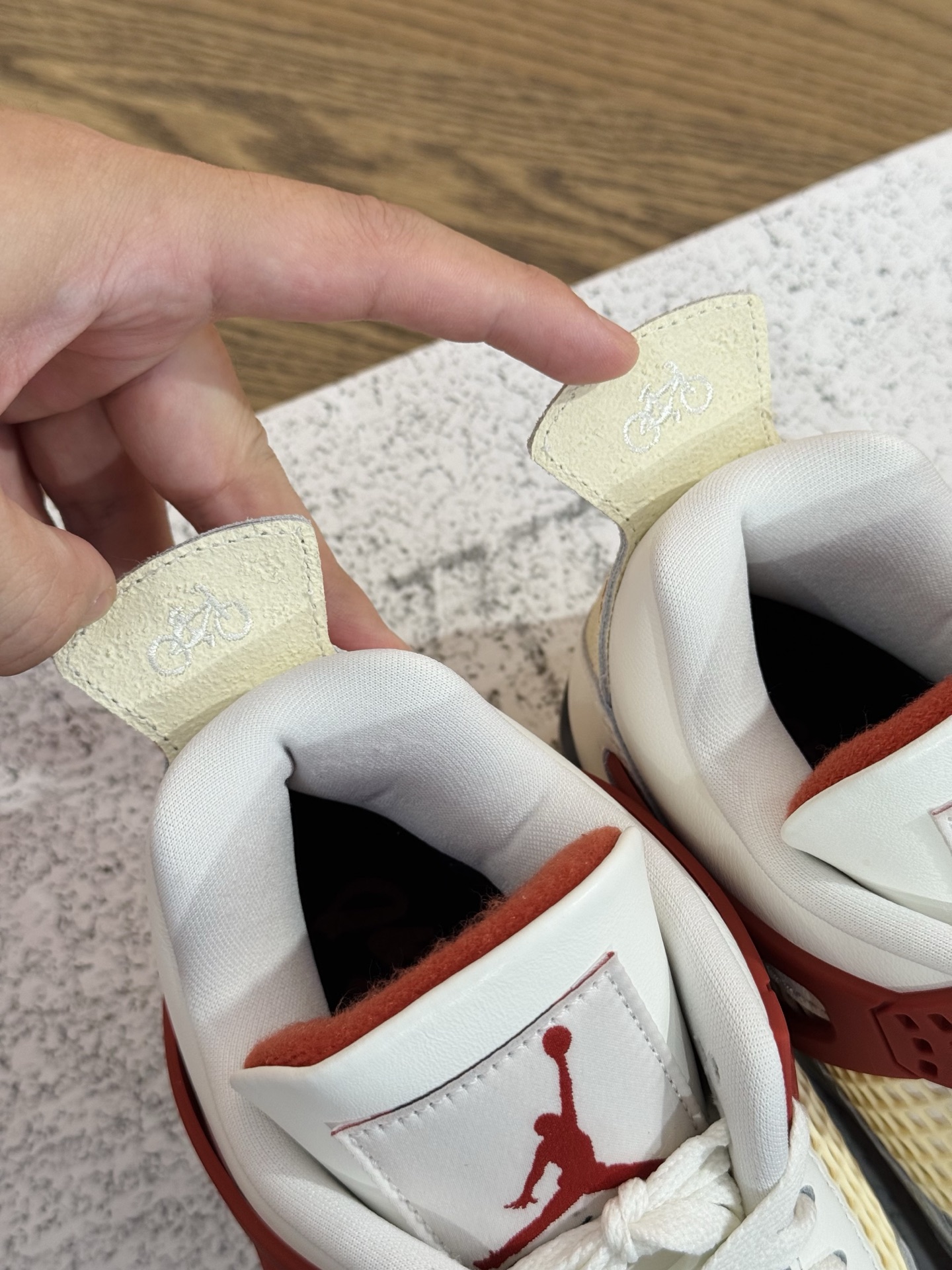 Nigel Sylvester AJ4 Brick After Brick 白紅 IQ8055-100