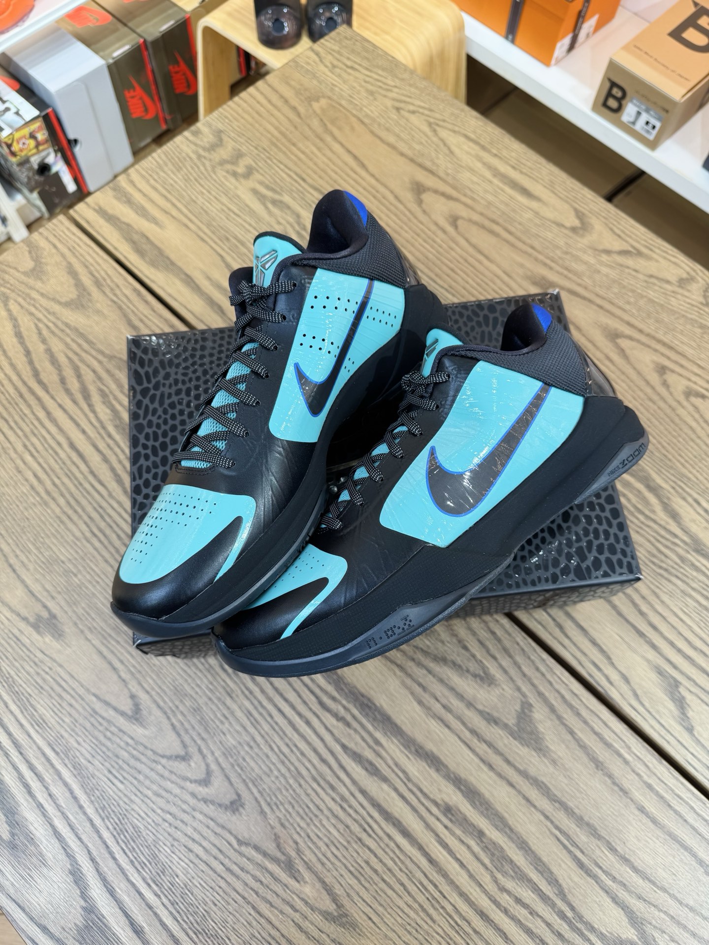 Kobe 5 Protro EYBL P 蒂芙尼綠 IH0274-300（限量款式‼️）