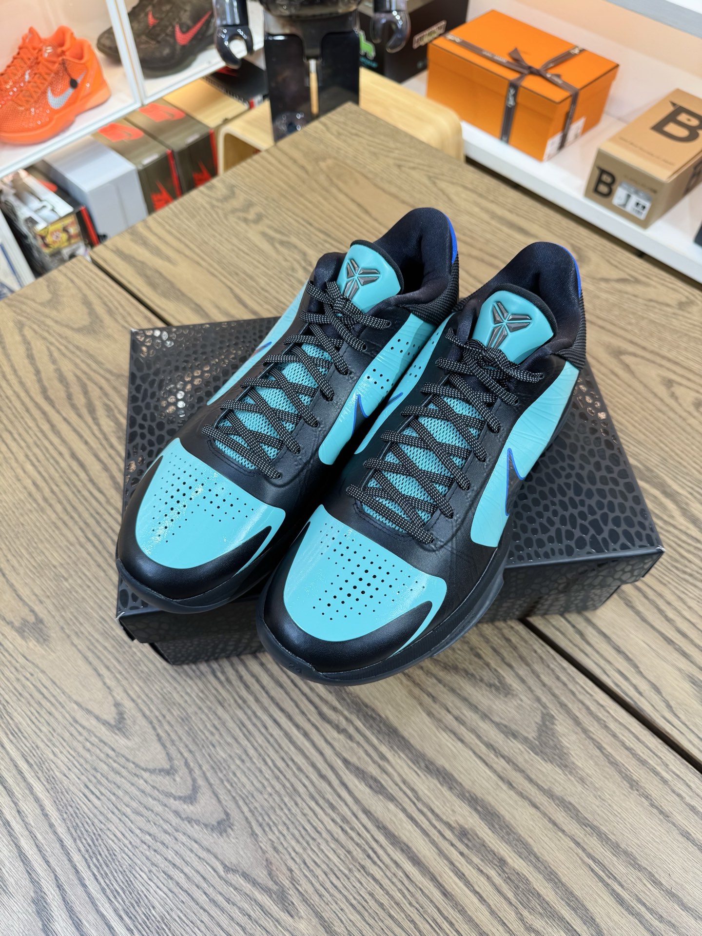 Kobe 5 Protro EYBL P 蒂芙尼綠 IH0274-300（限量款式‼️）