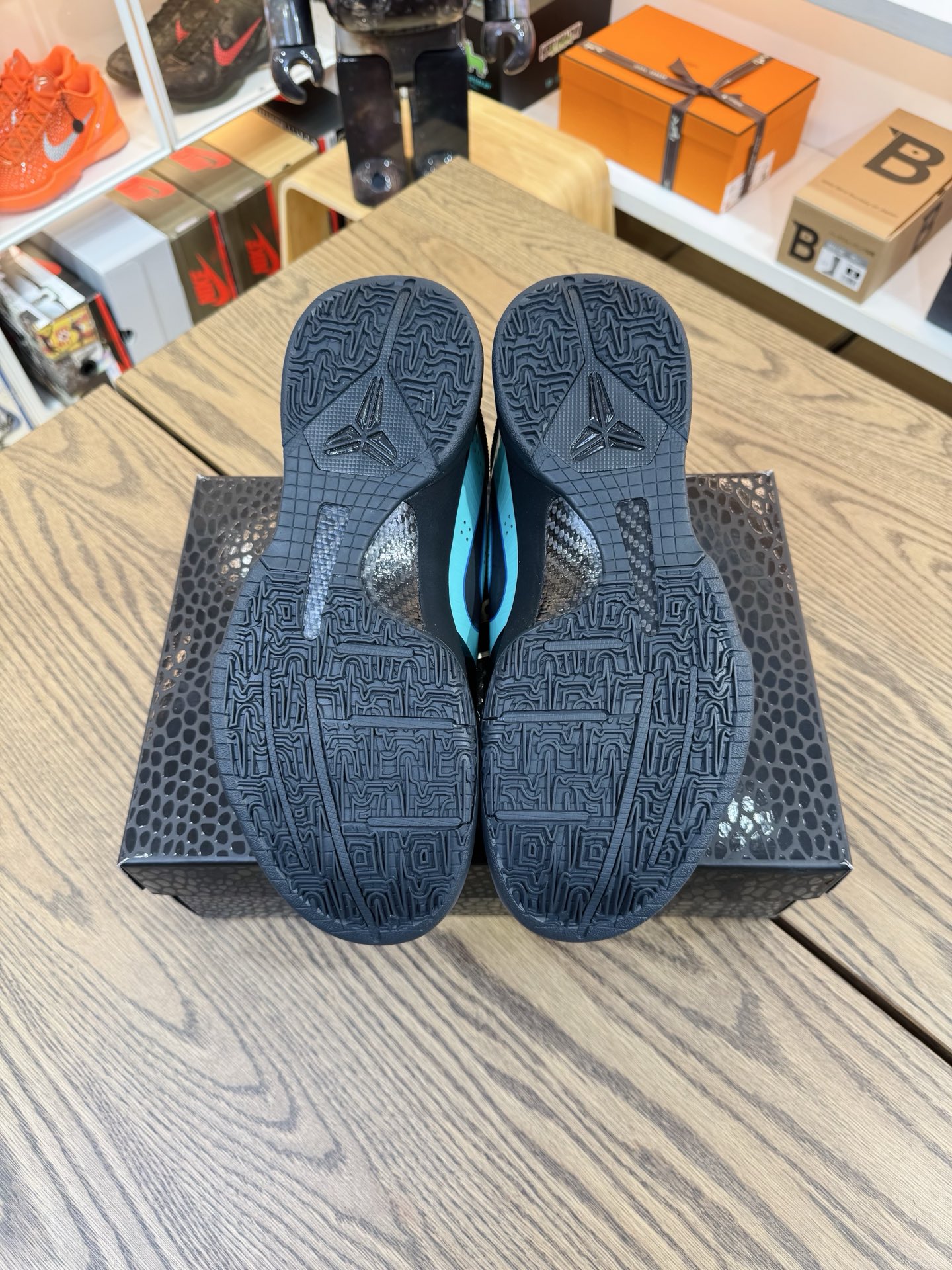 Kobe 5 Protro EYBL P 蒂芙尼綠 IH0274-300（限量款式‼️）