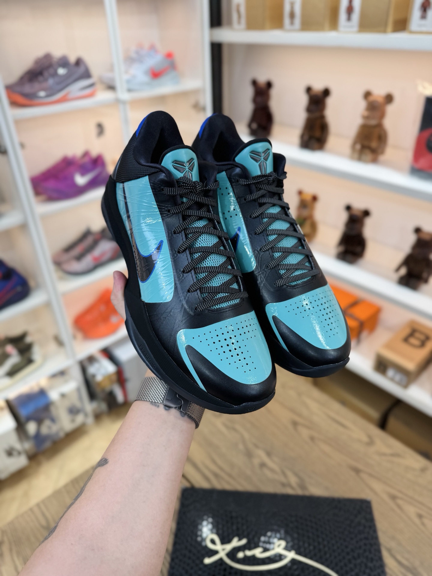 Kobe 5 Protro EYBL P 蒂芙尼綠 IH0274-300（限量款式‼️）