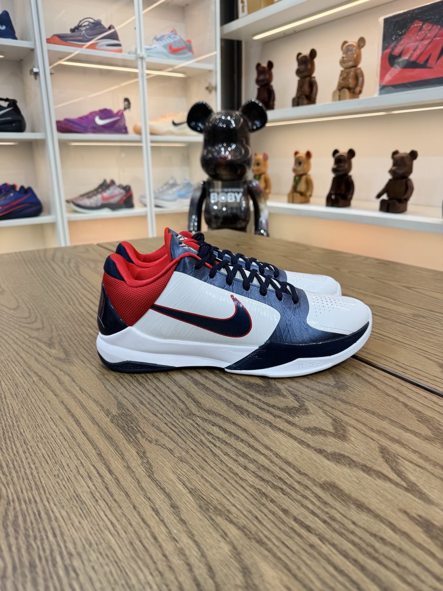 Kobe 5 USA 美國隊  386429-103（限量配色‼️） 