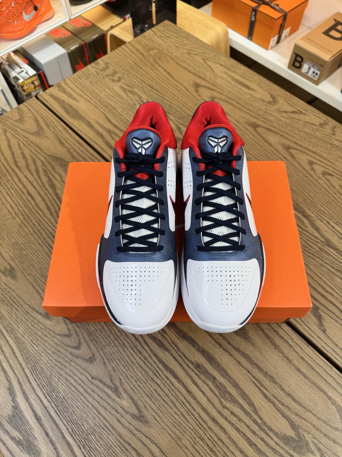 Kobe 5 USA 美國隊  386429-103（限量配色‼️） 