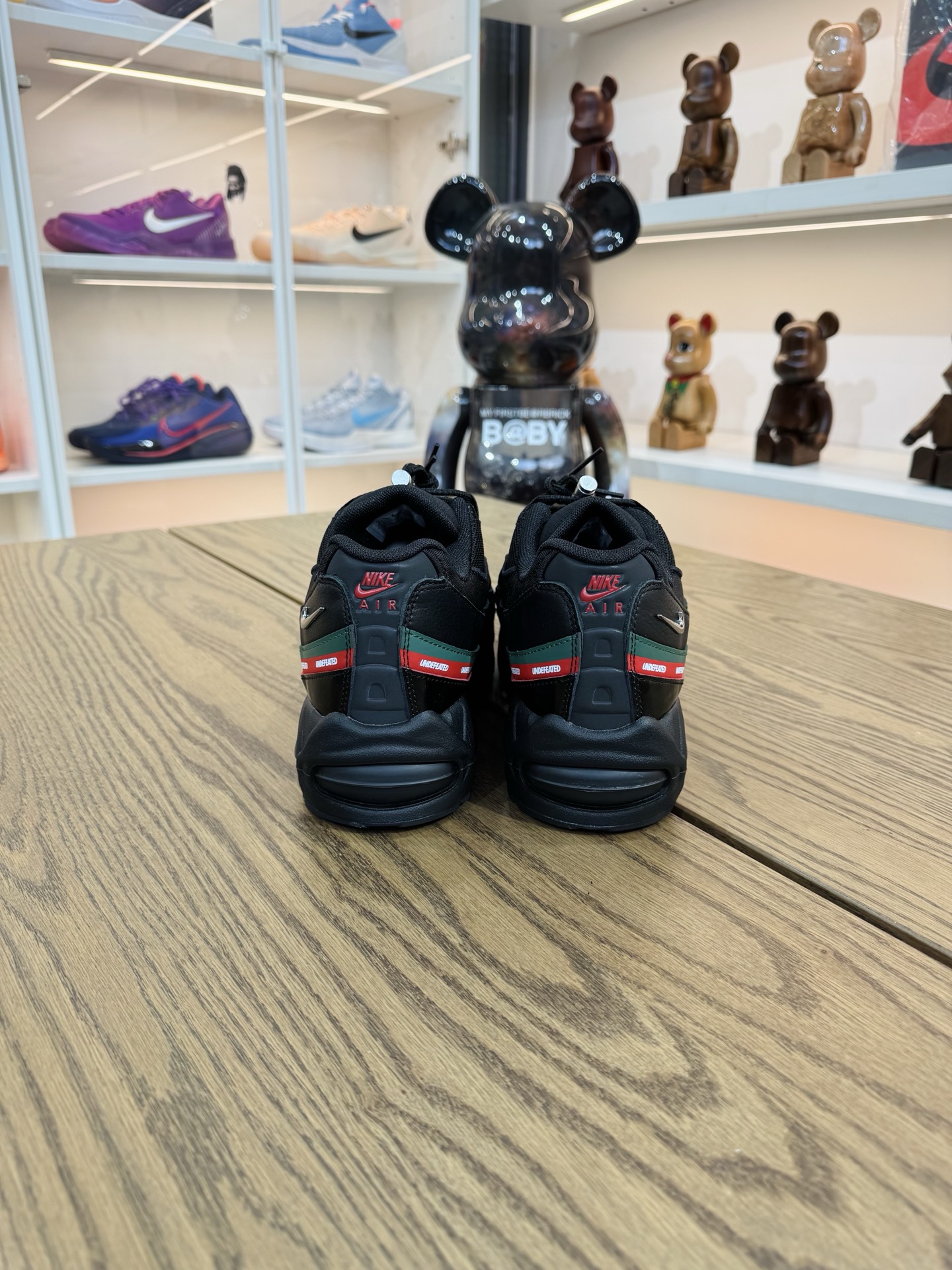 UNDEFEATED 聯名款 AirMax 95 OG 黑紅 IB4453-001
