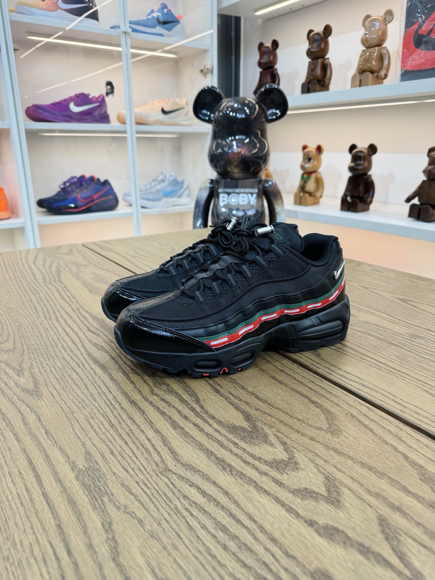 UNDEFEATED 聯名款 AirMax 95 OG 黑紅 IB4453-001