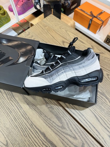 CDG x AirMax 95 黑白灰 CU8406-101 