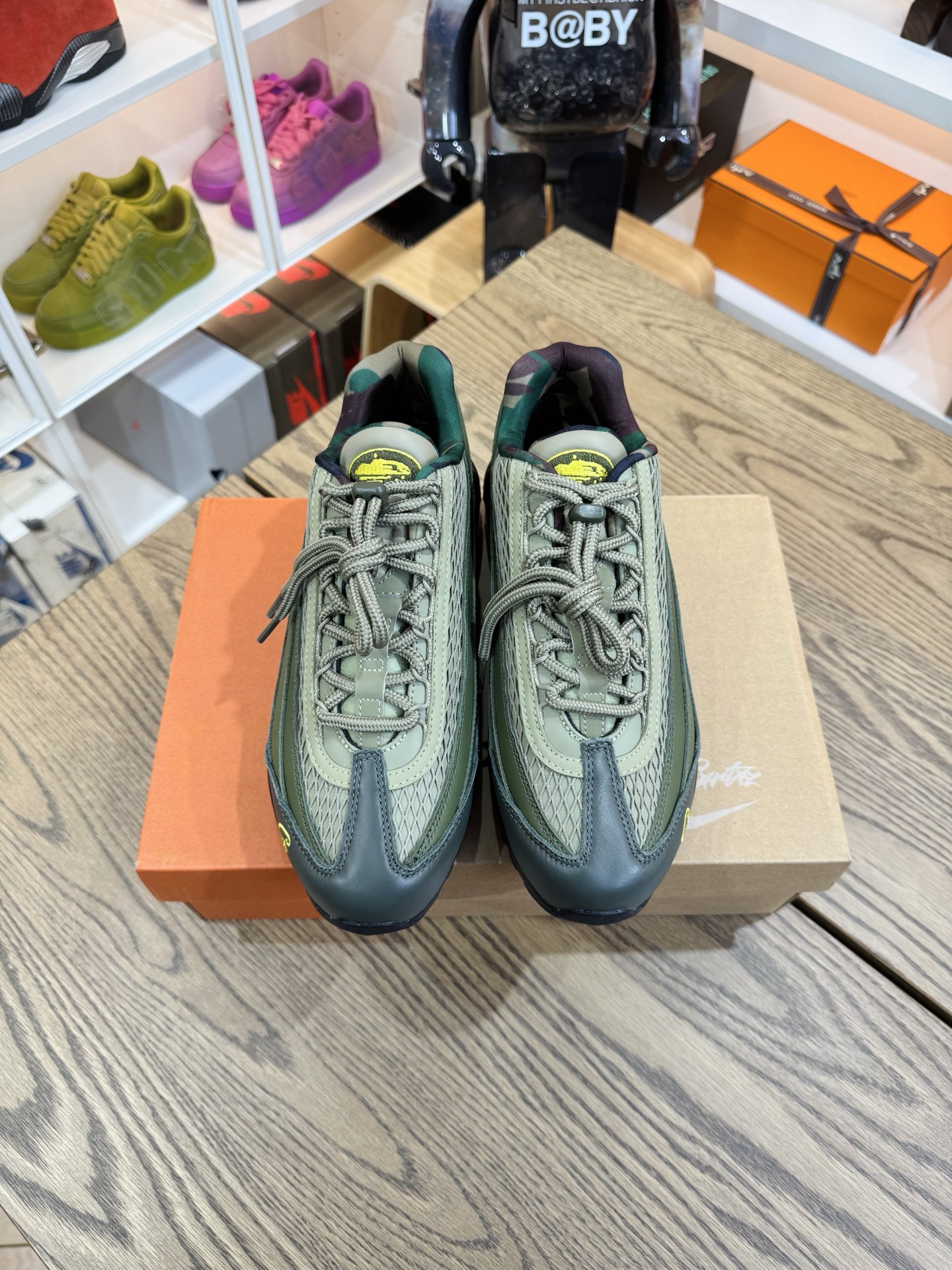 Corteiz x Max 95 復古聯名 橄欖綠 