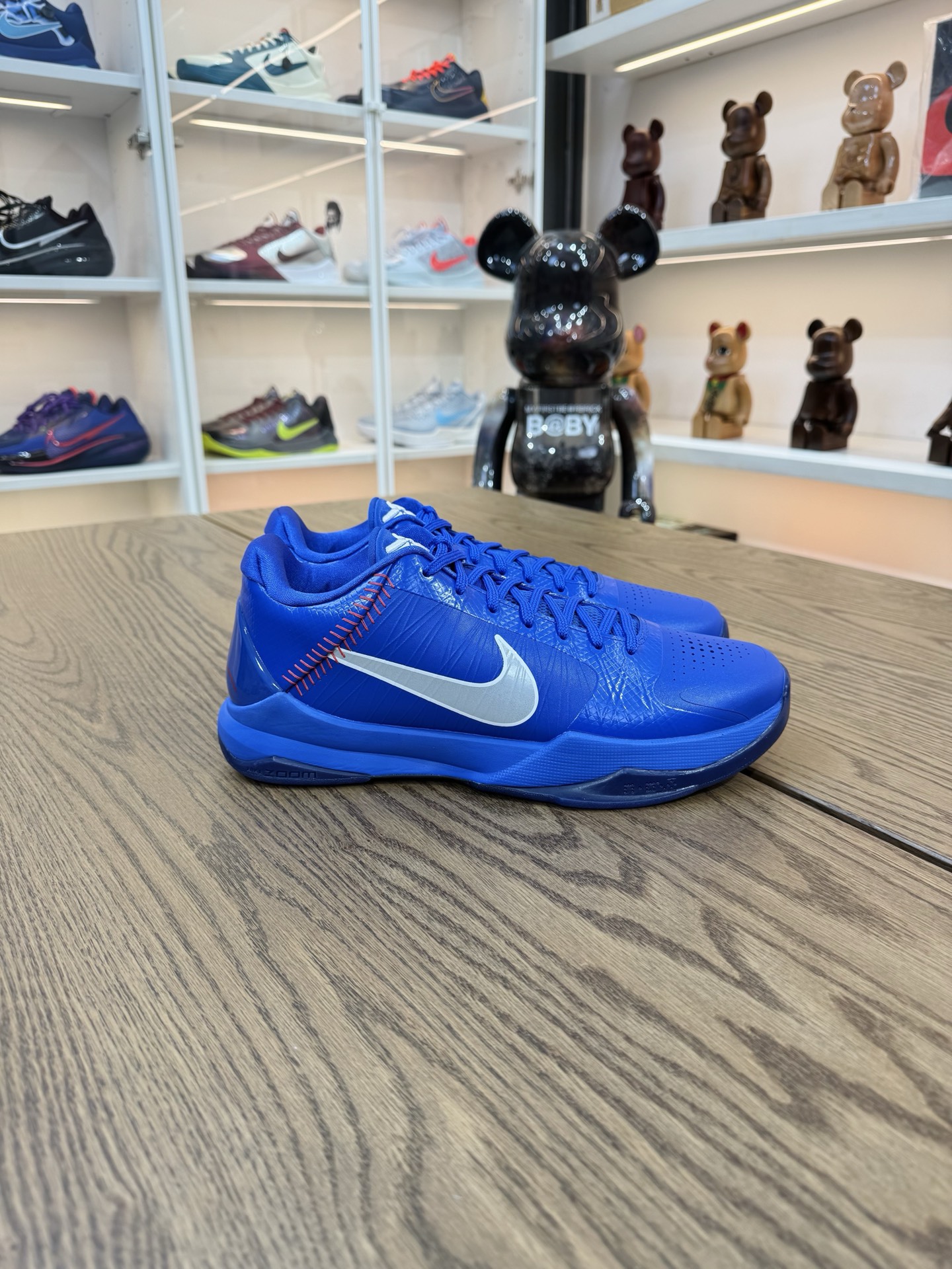 Kobe 5 Protro Dodgers 道奇隊 尺碼 40-48.5「US7-14」 IO6256-400