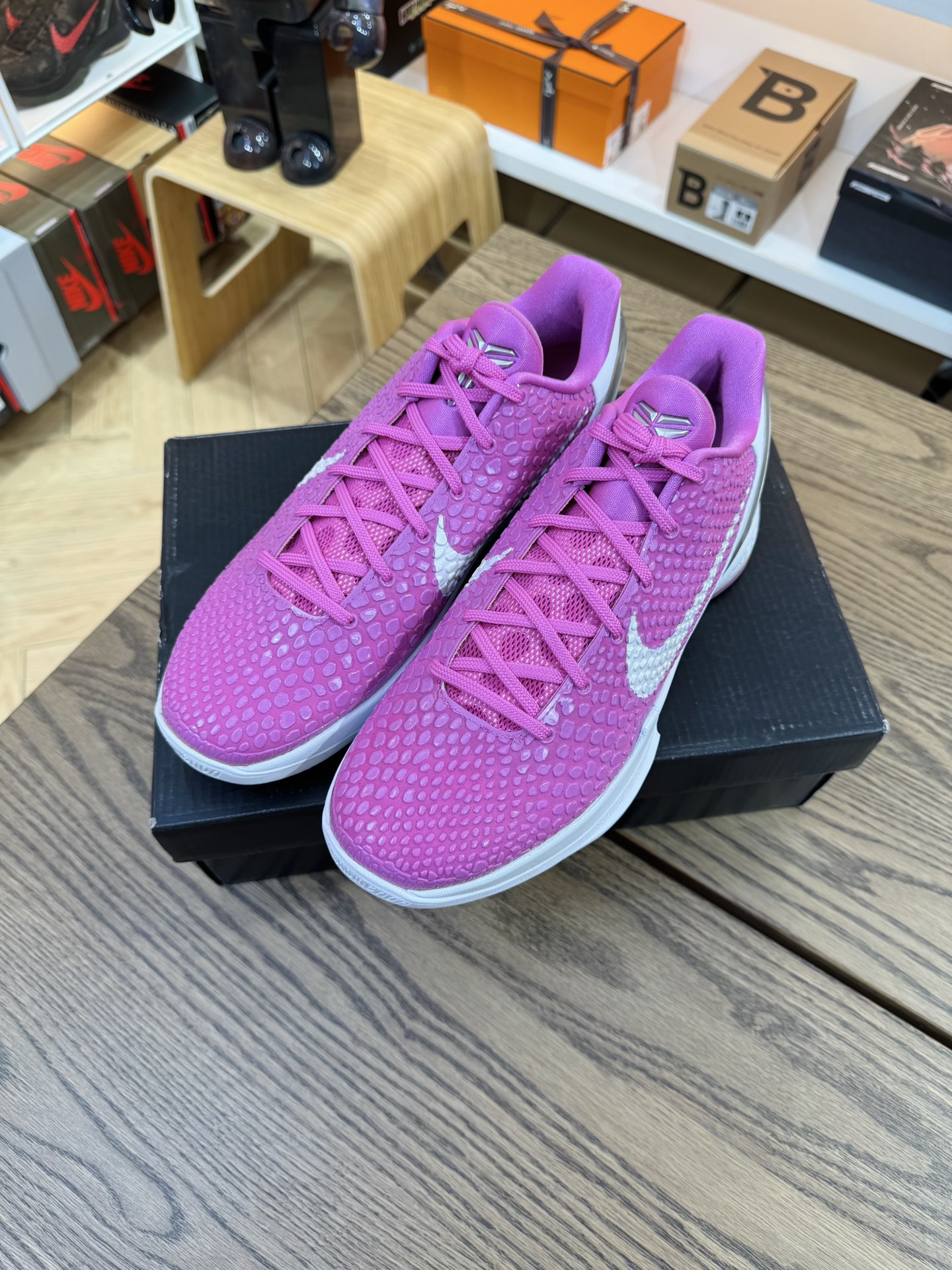 【H12產品】 Kobe 6 乳腺癌 粉白色 DJ3596-600