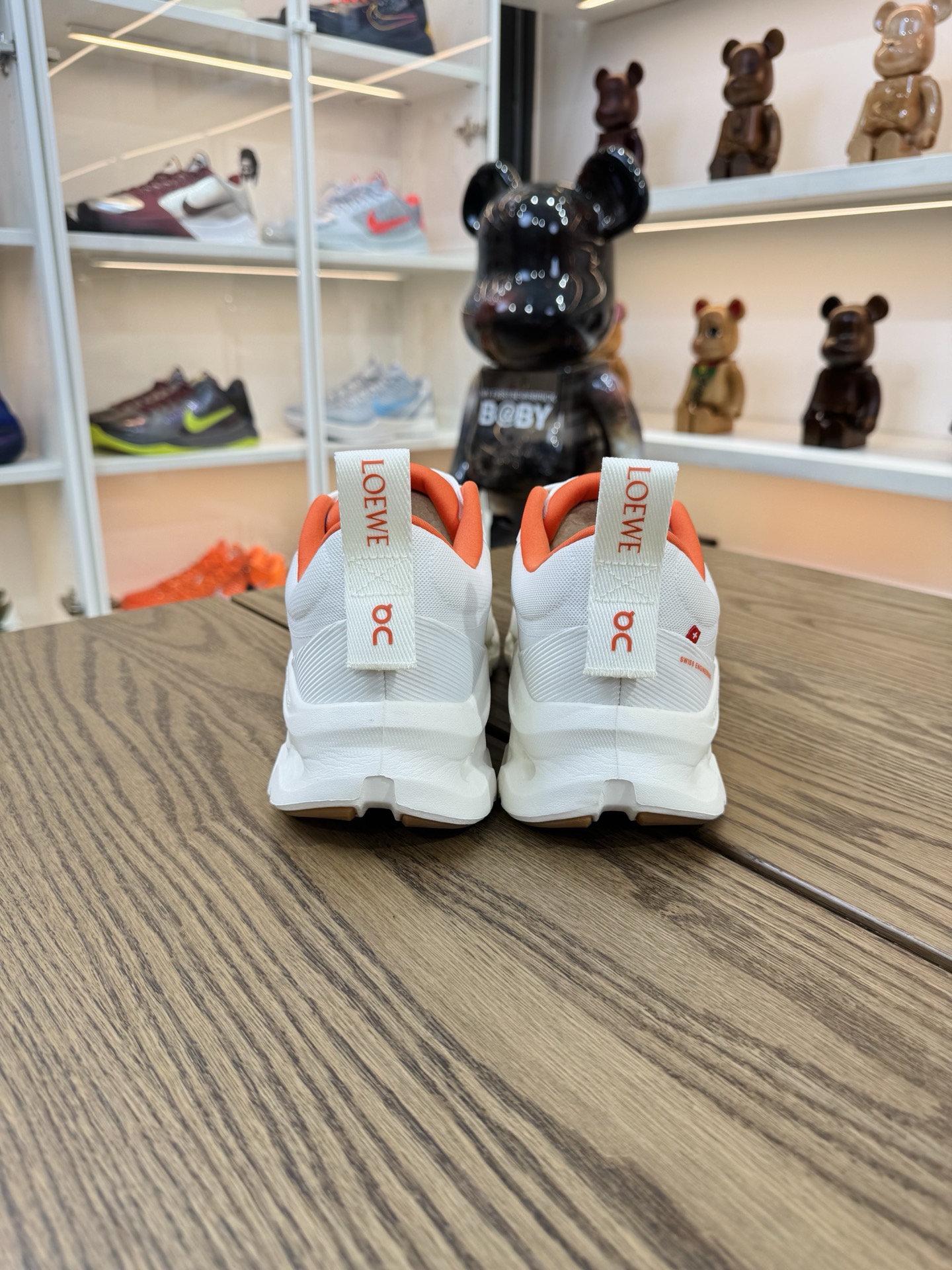 On昂跑 x LOEWE 羅意威 聯名款 Cloudtilt 2.0 橙色 尺碼 36-47.5