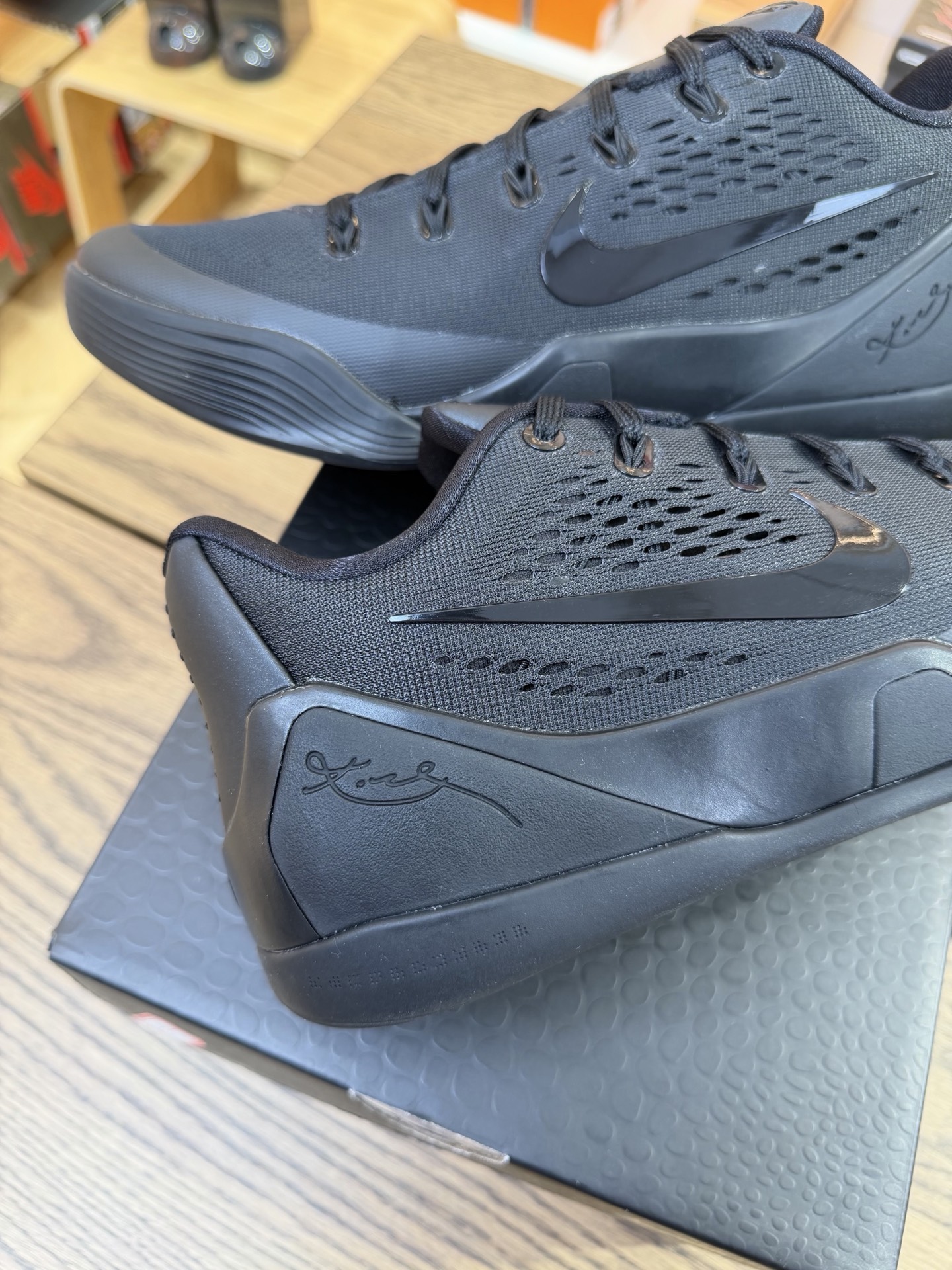 Kobe 9 Elite EM TB 黑武士 IH5095-002 尺碼 40-48.5「US7-14」
