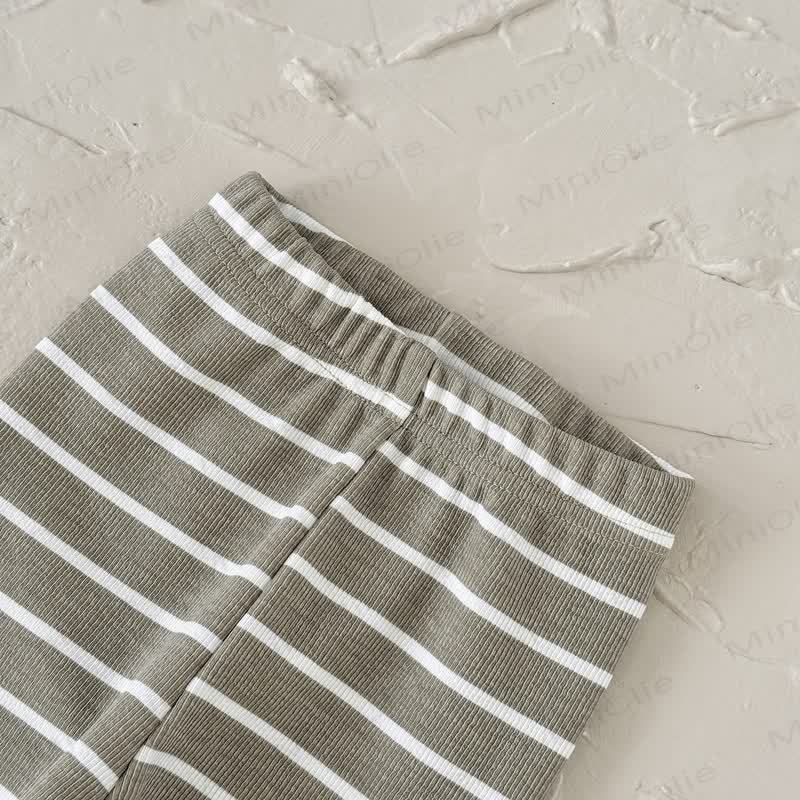 女の子用刺繍フラワーストライプニット2ピースセット - image 9