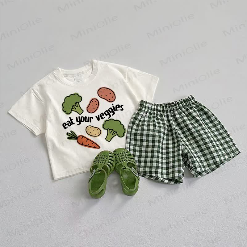 EAT YOUR VEGGIES！ベビーTシャツとチェック柄ショートパンツの2点セット - ホワイト＆グリーン - 3～5歳 - image 1