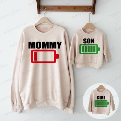 MOMMY/SON/GIRLママと私 バッテリー スウェットシャツ - image 1