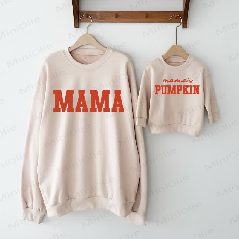 MAMA/MAMA'S PUMPKINママと私 ベージュファミリースウェットシャツ - image 1