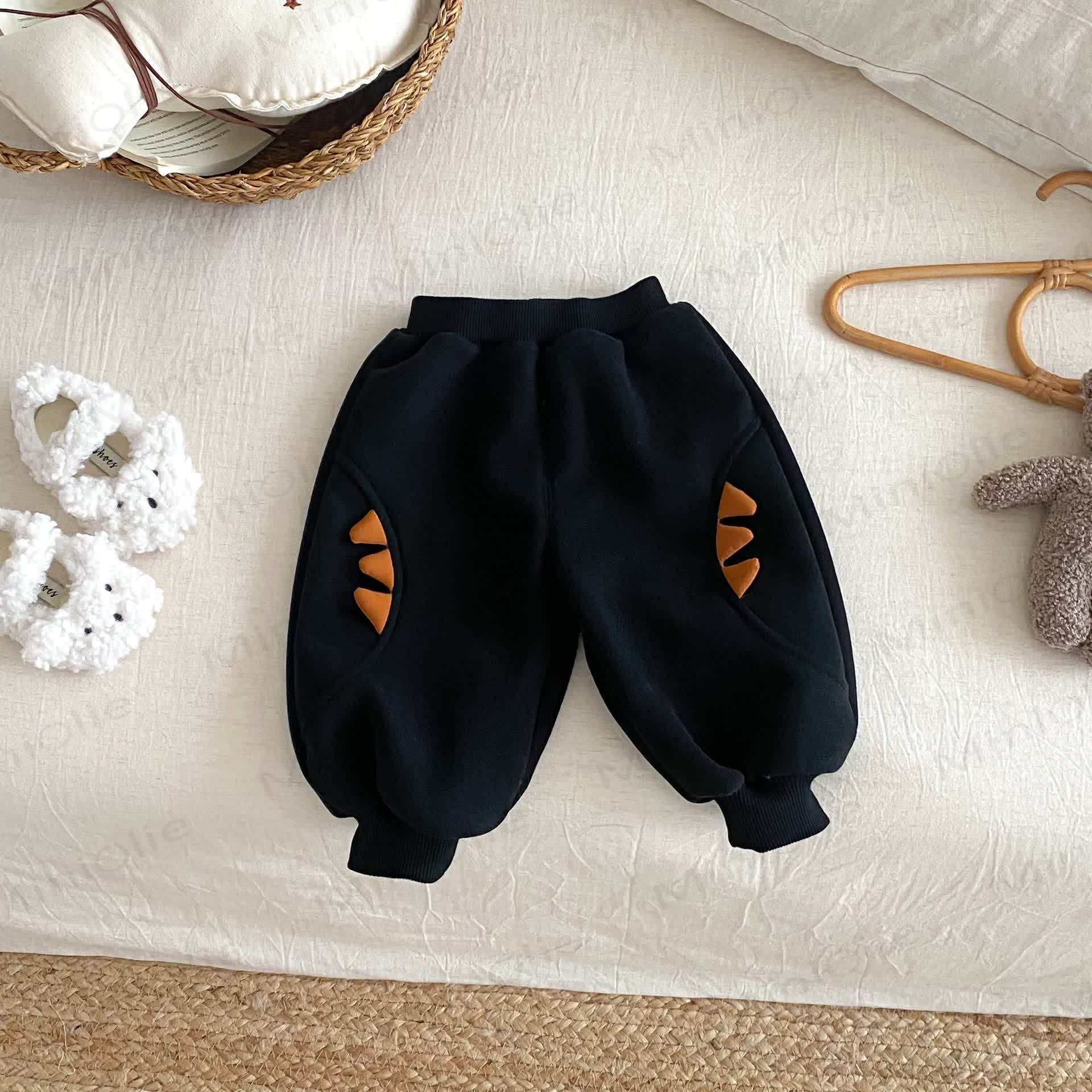 DINOSAURベビー 幼児 男の子 フリース裏地 トップス＆パンツ - 黒のパンツ - 5～7歳 - image 5