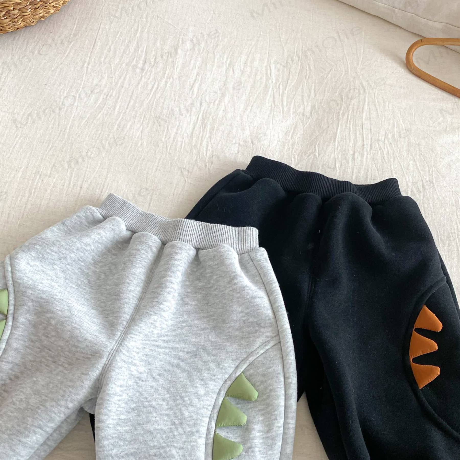 DINOSAURベビー 幼児 男の子 フリース裏地 トップス＆パンツ - image 12