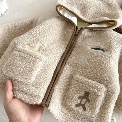 ベビー刺繍入り漫画フード付きアウターウェア - image 4