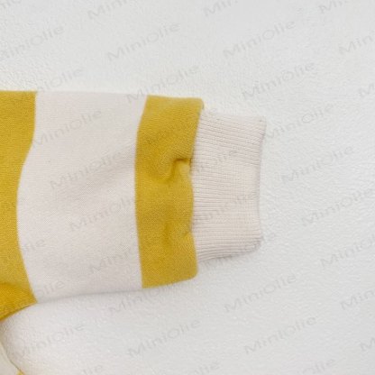 ベビーキュートなストライプ柄新生児用ロンパース - image 5