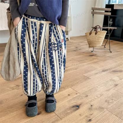 ベビー幼児用刺繍ベアパンツ - image 1