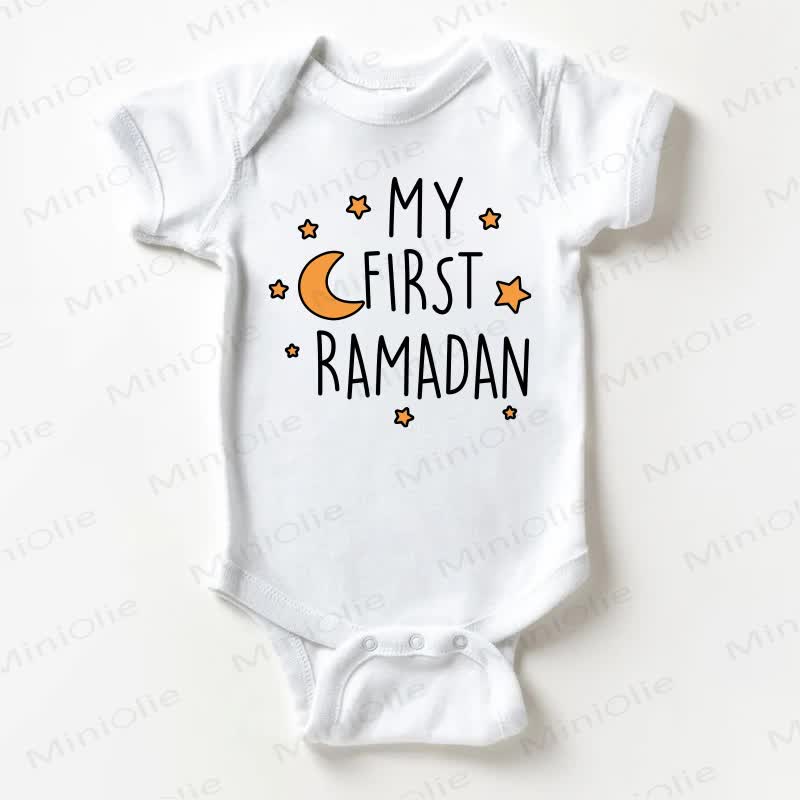 MY FIRST RAMADANホワイトベビーボディスーツ - 白 - 18～24ヶ月 - image 1
