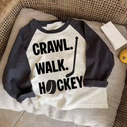 CRAWL. WALK. HOCKEYベビー ダークグレー ラグランTシャツ - ドラック・グレイ - 2～3歳 - image 1