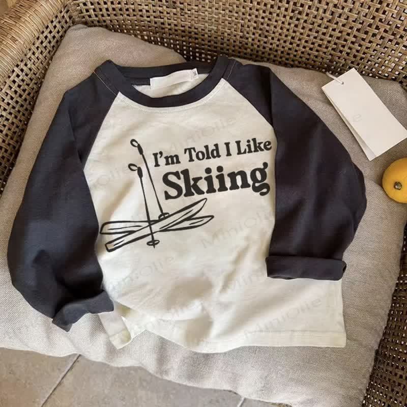 I'M TOLD I LIKE SKIINGベビー ダークグレー ラグランTシャツ - ドラック・グレイ - 2～3歳 - image 1