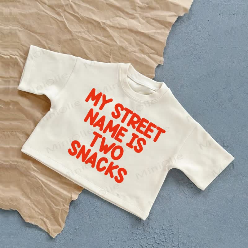 MY STREET NAME IS TWO SNACKSベビーサマーカジュアルTシャツ - 白 - 2～3歳 - image 2