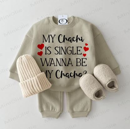 MY CHACHI IS SINGLE WANNA BE MY CHACHA?ベビースウェットシャツ グレーグリーン 2点セット - グレーグリーン - 2～3歳 - image 1