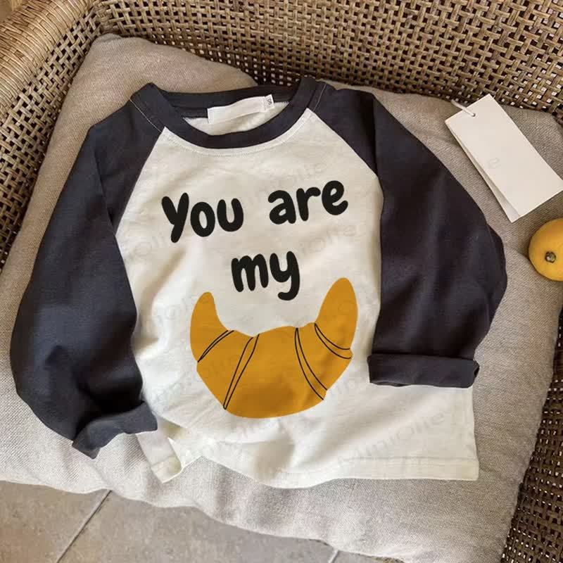 YOU ARE MYベビークロワッサン ダークグレー ラグランTシャツ - ドラック・グレイ - 2～3歳 - image 1