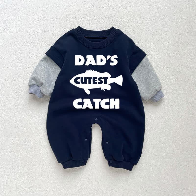 DAD'S CUTEST CATCHベビー 幼児用 ダークブルー カラーブロック ロンパース - ダークブルー - 18～24ヶ月 - image 1