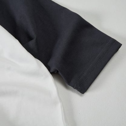 HAPPY GO LUCKYベビー スマイリー ダークグレー ラグランTシャツ - image 3