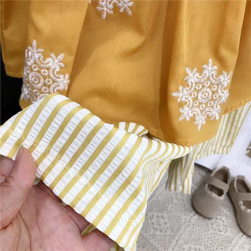 幼児用刺繍入りTシャツとストライプパンツの2ピースセット - image 4