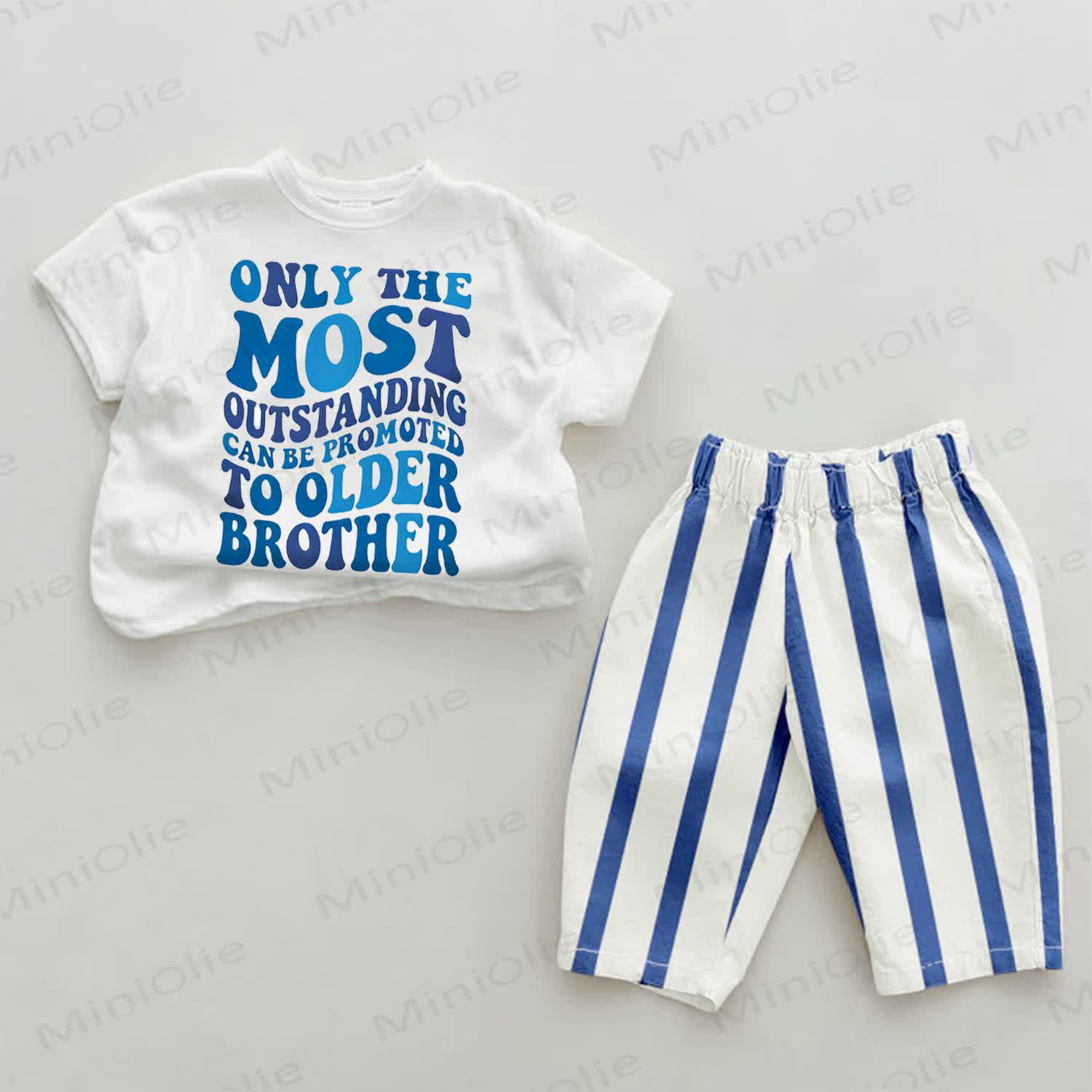 OUTSTANDING OLDER BROTHERベビーブルーストライプ ツーピースセット - ホワイト＆ブルー - 2～3歳 - image 1