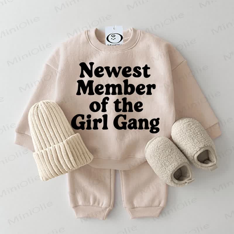 NEWEST MEMBER OF THE GIRL GANGベビースウェットシャツ 2点セット - ベージュ - 2～3歳 - image 1