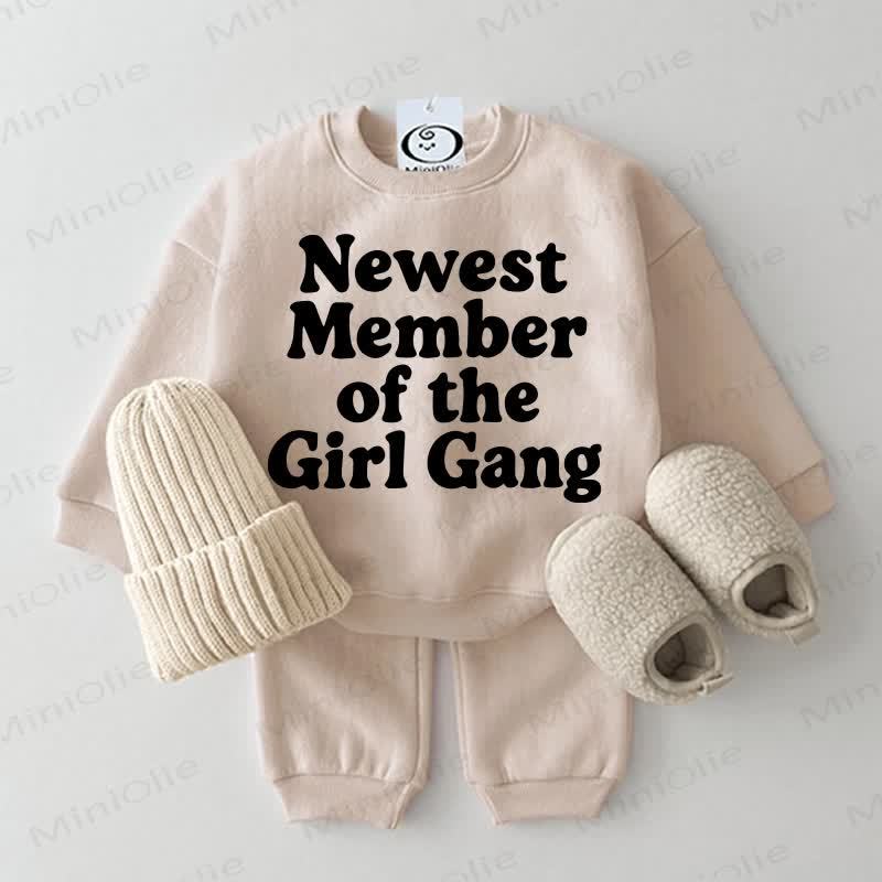 NEWEST MEMBER OF THE GIRL GANGベビースウェットシャツ 2点セット - ベージュ - 2～3歳 - image 1