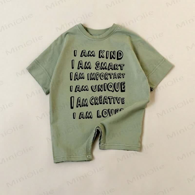 I AM KIND I AM SMART I AM IMPORTANT I AM UNIQUE I AM CREATIVE I AM LOVED。ベビー用ダークグリーンロンパース - 緑 - 18～24ヶ月 - image 1