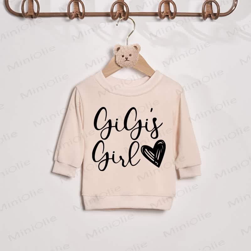 GIGI/GIGI'S GIRLベビー ベージュ ファミリースウェットシャツ - image 3