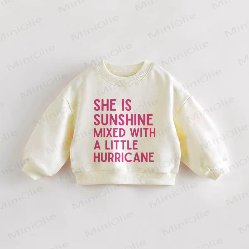 SHE IS SUNSHINE MIXED WITH A LITTLE HURRICANE・幼児用ベージュスウェットシャツ - クリーム - 3～5歳 - image 1
