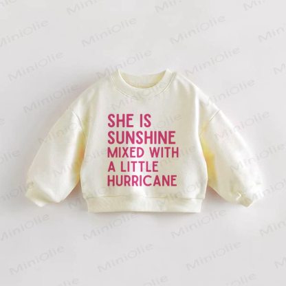 SHE IS SUNSHINE MIXED WITH A LITTLE HURRICANE・幼児用ベージュスウェットシャツ - クリーム - 3～5歳 - image 1