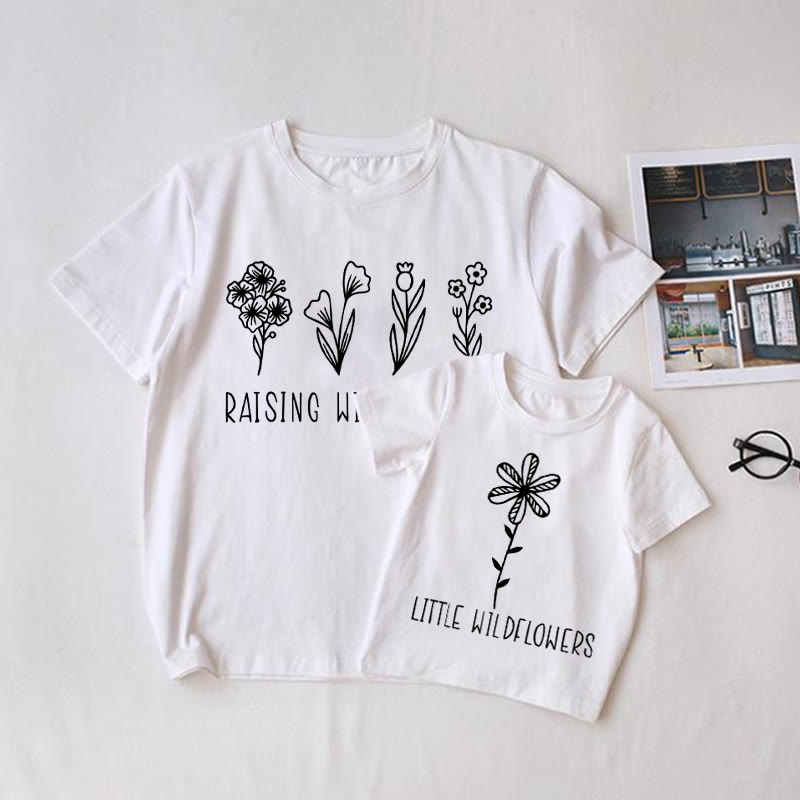 RACING/LITTLE WILDFLOWERSホワイトファミリーお揃いTシャツ - 白 - 大人用Tシャツ: XL - image 1