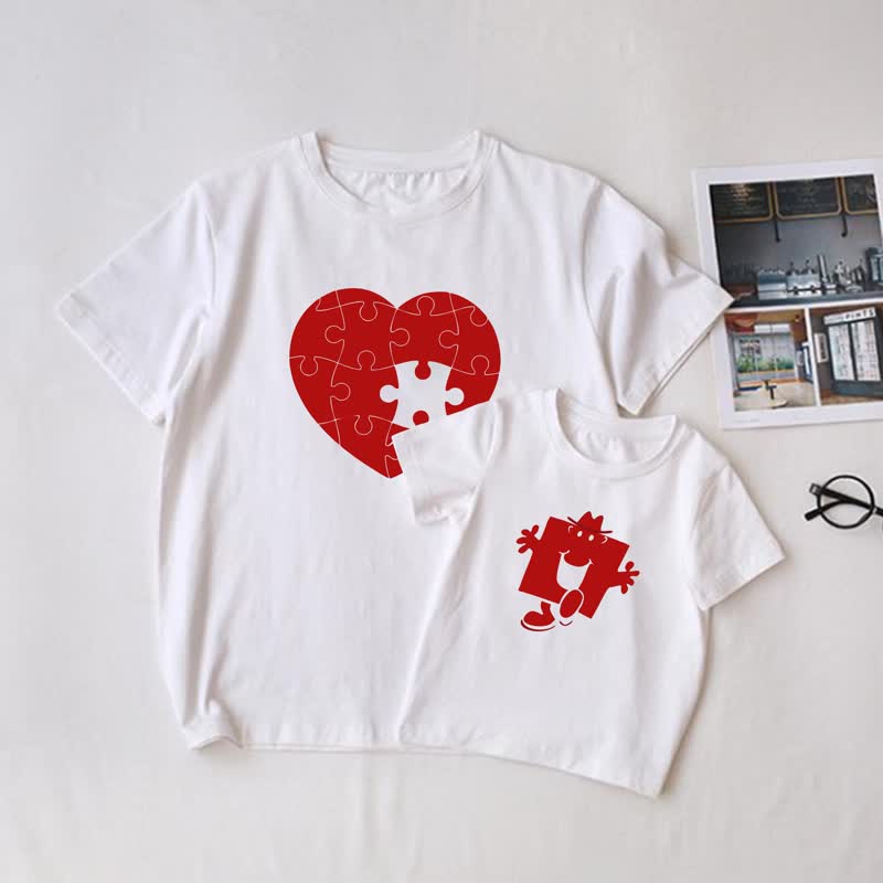 家族でお揃いの白いハート型パズルTシャツ - 白 - 大人用Tシャツ: XL - image 1